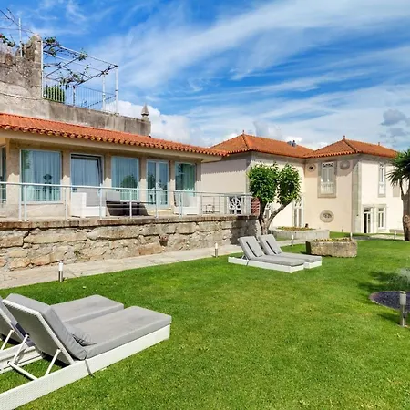 Oca Vitoria Village 포르투