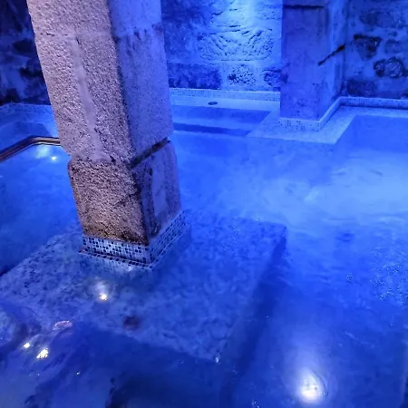 Oca Vitoria Village *