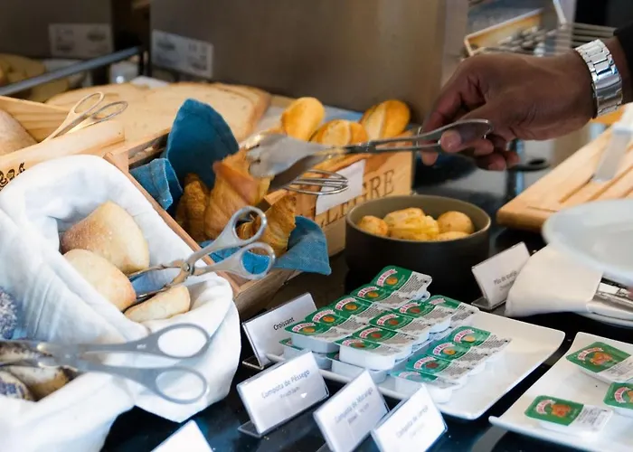 Oca Vitoria Village * Порту