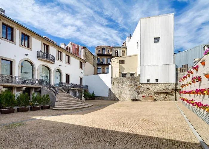 Oca Vitoria Village *