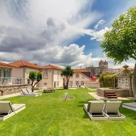 Oca Vitoria Village *